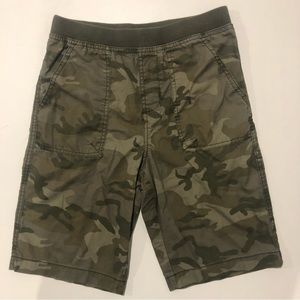 Faded Glory Shorts Women’s Size Large Camo Print
